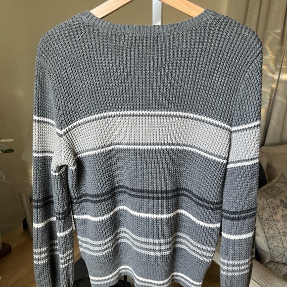 Lauren Ralph Lauren Women’s Gray Striped Cotton Sweater - Size L - Picture 6 of 9
